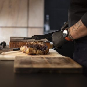 Una storia di carne e passione · La Resistenza Risto Macelleria